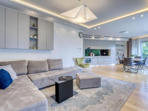 Apartment Villa Ziza-2 by Interhome