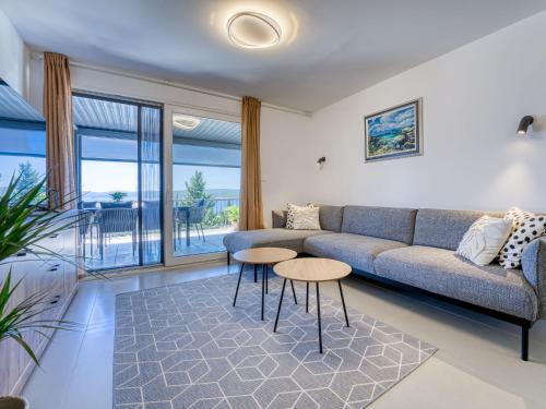 Χώρος καθιστικού στο Holiday Home Perla by Interhome