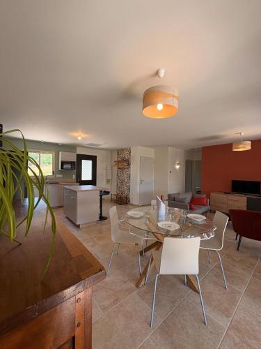 Fotografie z fotogalerie ubytování Le Coustalou 5 min de Sarlat v destinaci Saint-André-dʼAllas