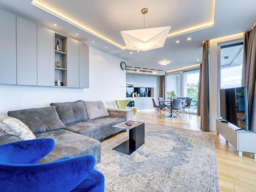 Apartment Villa Ziza-6 by Interhome