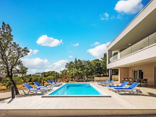 Villa Green & Blue by Interhome