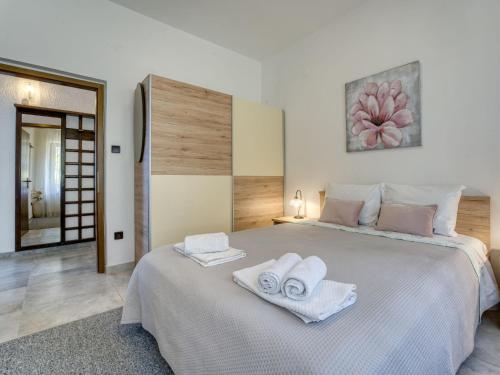 Apartment Lilly 2 by Interhome