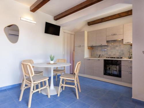 Kuchyň nebo kuchyňský kout v ubytování Apartment Luce del Mare by Interhome