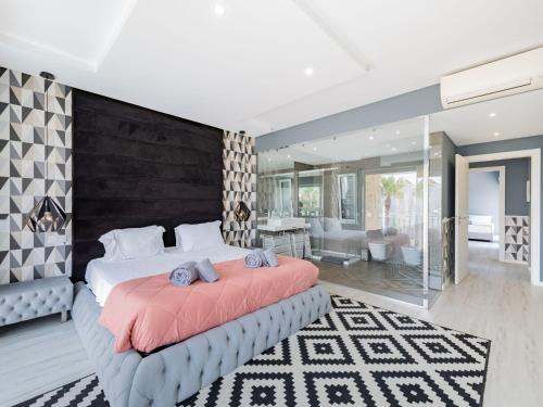 Holiday Home Miguel VIP Properties by Interhome
