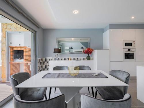 Holiday Home Miguel VIP Properties by Interhome