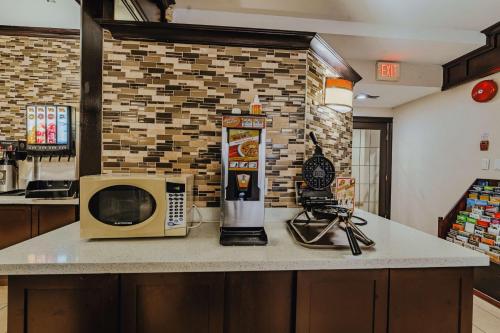 Fotografie z fotogalerie ubytování SureStay Plus by Best Western Coquitlam v destinaci Coquitlam