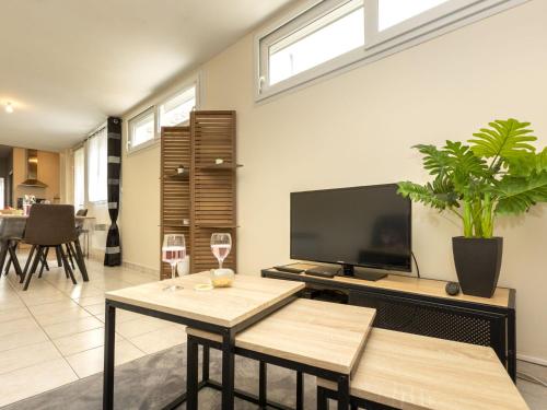 Apartment Ange by Interhome