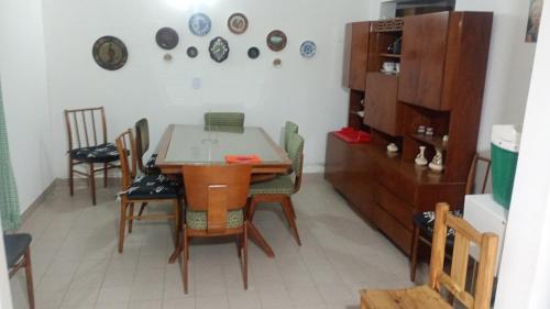 Kuchyň nebo kuchyňský kout v ubytování Mar del Tuyú casa amoblada