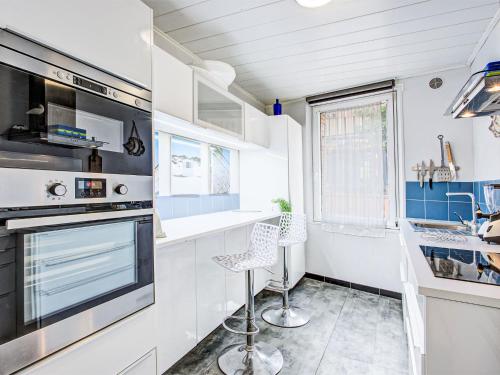 Holiday Home Tour Carrée by Interhome
