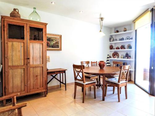 Apartment La Platja by Interhome