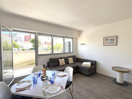 Apartment Jetée des Marins-8 by Interhome