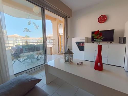 Apartment Port d'Attache-11 by Interhome