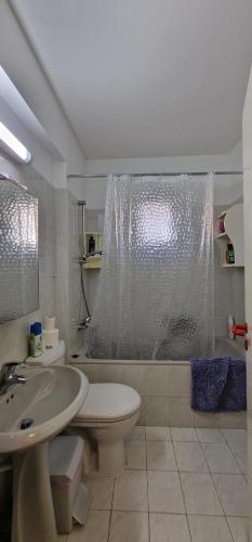 Bilik mandi di Retire holiday apartment