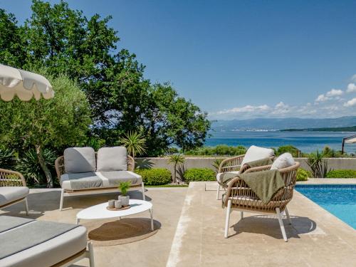 Holiday Home Villa Prestige Deluxe by Interhome