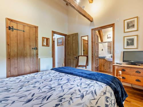 Ένα ή περισσότερα κρεβάτια σε δωμάτιο στο 3 Bed in Winkleigh 1450B