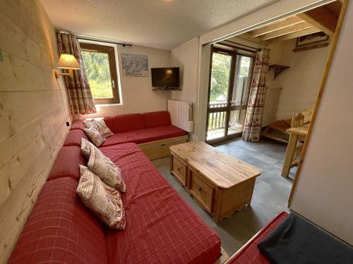 Appartement montagnard pour 7 pers avec mezzanine, proche des pistes aux Menuires - FR-1-452-30