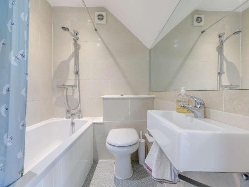 Koupelna v ubytování 3 Bed in Upwey 87065