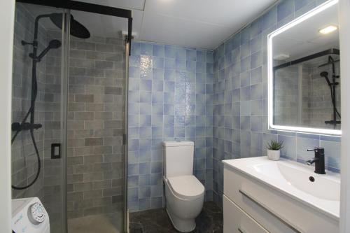 Et badeværelse på The Blue Corner Penthouse