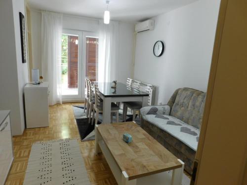 Geat apartment near city centar