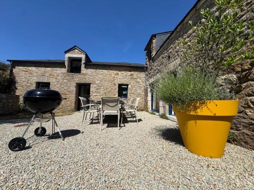 Gambar di galeri bagi Riantec- Ti Gwenvael - Grande Maison avec Baby Foot et Terrain Clos di Riantec
