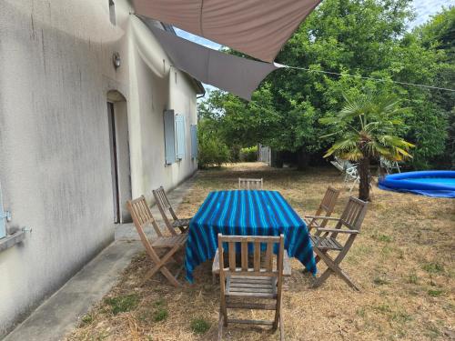 Taman di luar Le Patio des Charentes