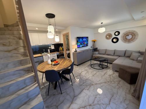 Hellenikon Suites Malama