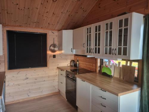 Køkken eller tekøkken på Cabin outside of Tromsø