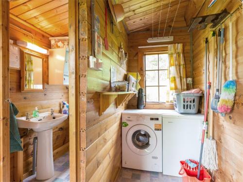 Φωτογραφία από το άλμπουμ του 2 Bed in Ardeonaig CA351 σε Ardeonaig