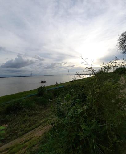 Un paisaje natural cerca de la casa de huéspedes