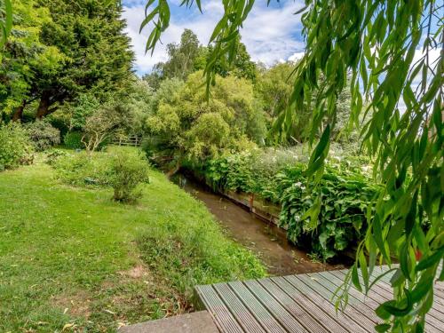 Un jardín fuera de 1 Bed in Binham NCC03