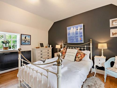 Posezení v ubytování 2 Bed in Sandsend G0160