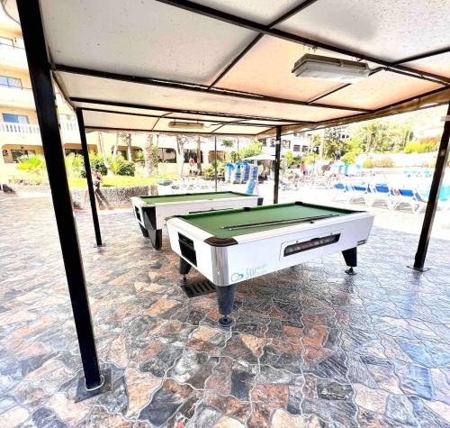 Sunny Terrace I Heated pool I King bed I Cook Zone I Parking