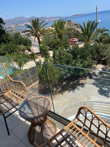 Serenity garden with sea view