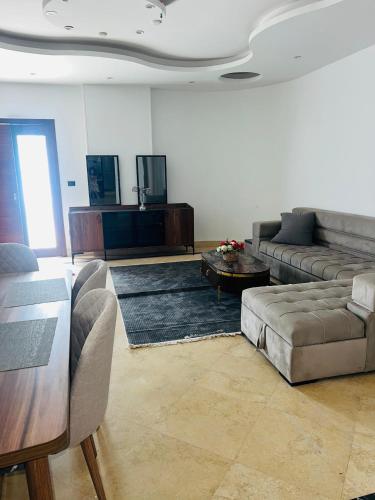 شقه للايجار في الشيخ زايد اكتوبر