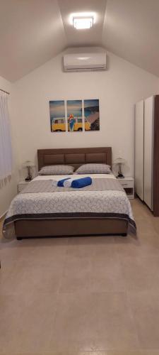 Ginas Appartment