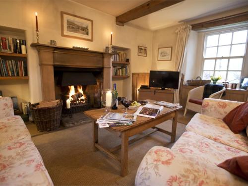 Χώρος καθιστικού στο 4 Bed in Kettlewell G0041