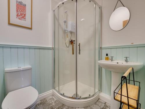 Ένα μπάνιο στο 3 Bed in Warkworth Amble Area 90712