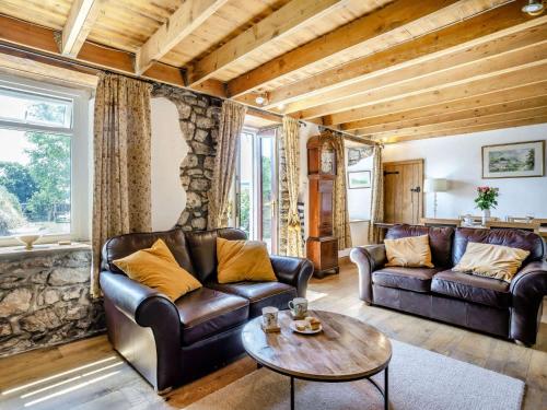 Χώρος καθιστικού στο 2 Bed in Gower 62019