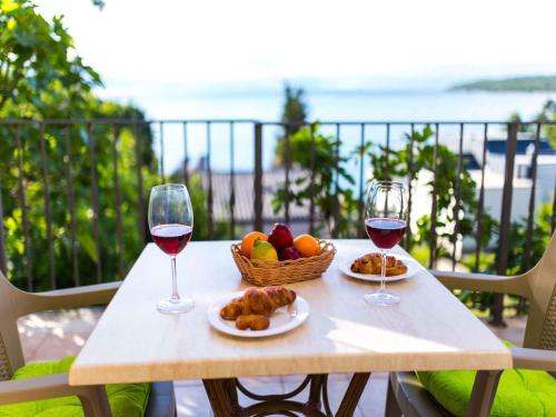 Apartment in Njivice - Insel Krk 27659