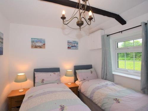 Katil atau katil-katil dalam bilik di 3 Bed in Woolacombe 51431