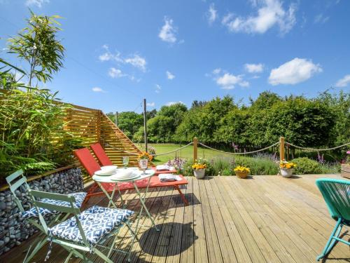 Κήπος έξω από το 1 Bed in Ludlow 94769