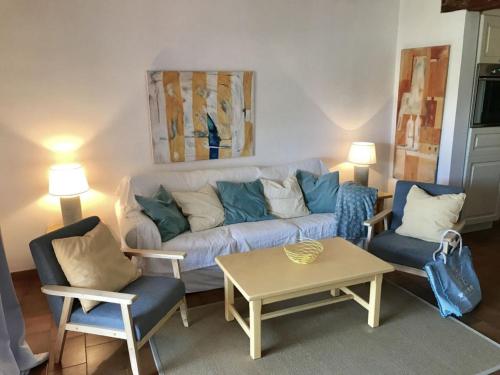 Maison 32 Cavalaire Comfortable holiday residence