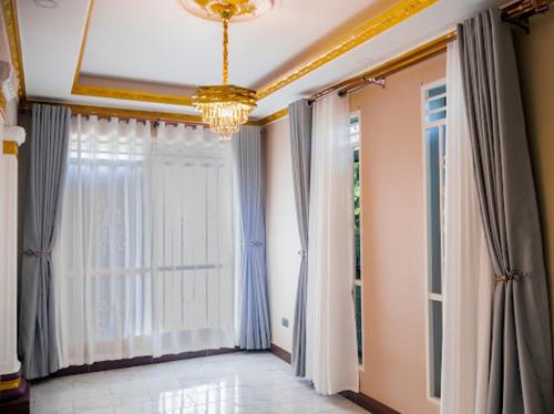 Gallery image of Dinah villas ug in Namulanda