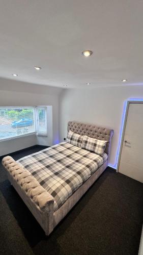 Luxproperties photo 3