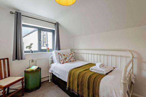 Ένα ή περισσότερα κρεβάτια σε δωμάτιο στο 3 Bed in Blakeney 75010