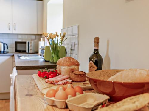 Η κουζίνα ή μικρή κουζίνα στο 3 Bed in Malham 94260