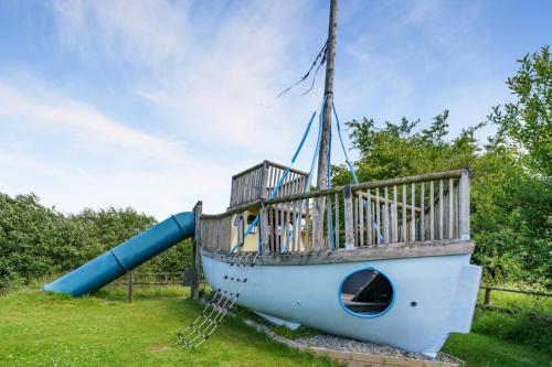 Fotografie z fotogalerie ubytování 4 Bed in Dihewyd oc-b32349 v destinaci Dihewid