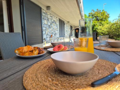 La BuCa - Como - Elegant apartment, 150 sq m - Private covered parking - Private terrace - Just 1500 mt from downtown photo 2