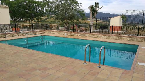 Swimming pool sa o malapit sa Casa Rural Las Provincias