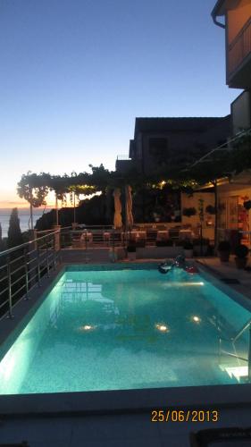 J&B Holiday House Hvar